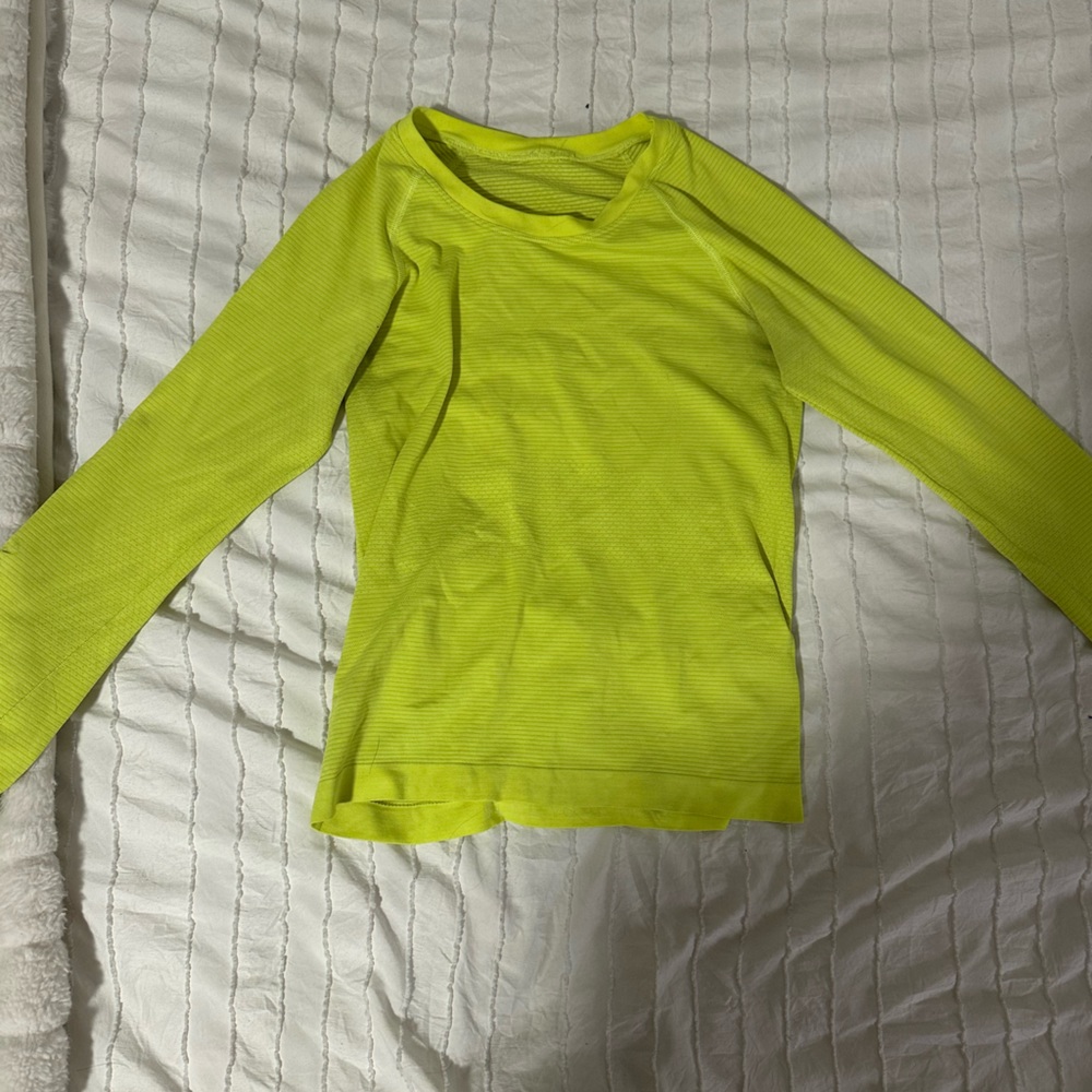 Neon green lululemon swiftly, long sleeve